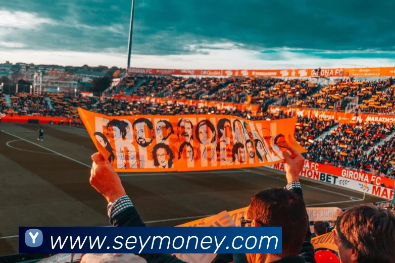 世界杯闭幕式现场直播阿根廷队夺冠庆典梅西捧杯时刻完整回放